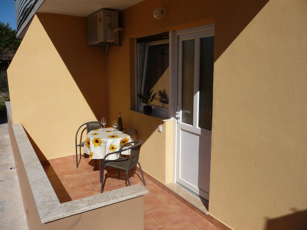 Apartments & Rooms Milka أوماغ المظهر الخارجي الصورة