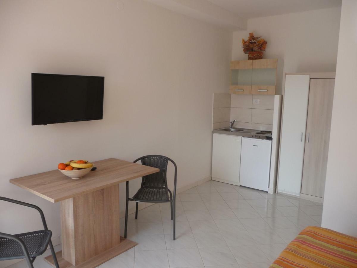 Apartments & Rooms Milka أوماغ المظهر الخارجي الصورة