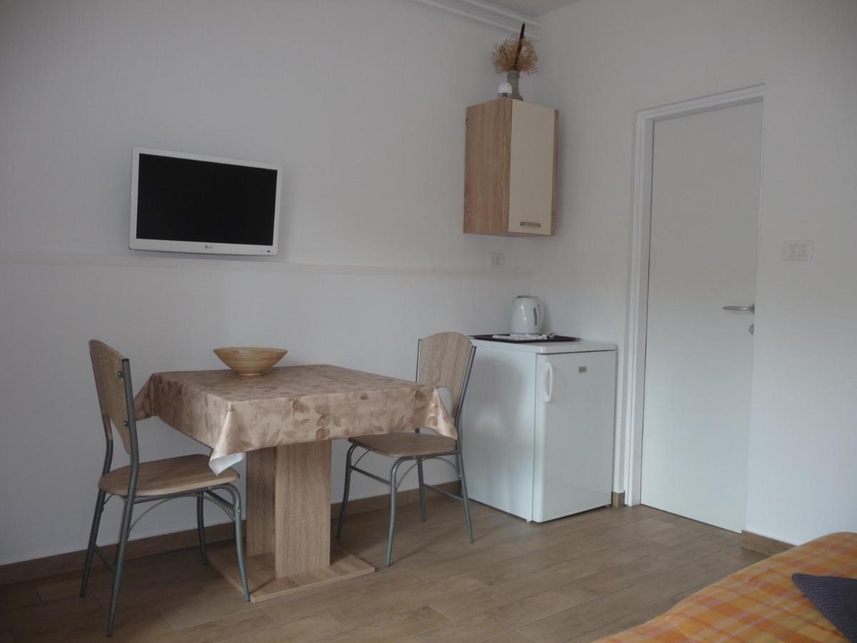 Apartments & Rooms Milka أوماغ المظهر الخارجي الصورة